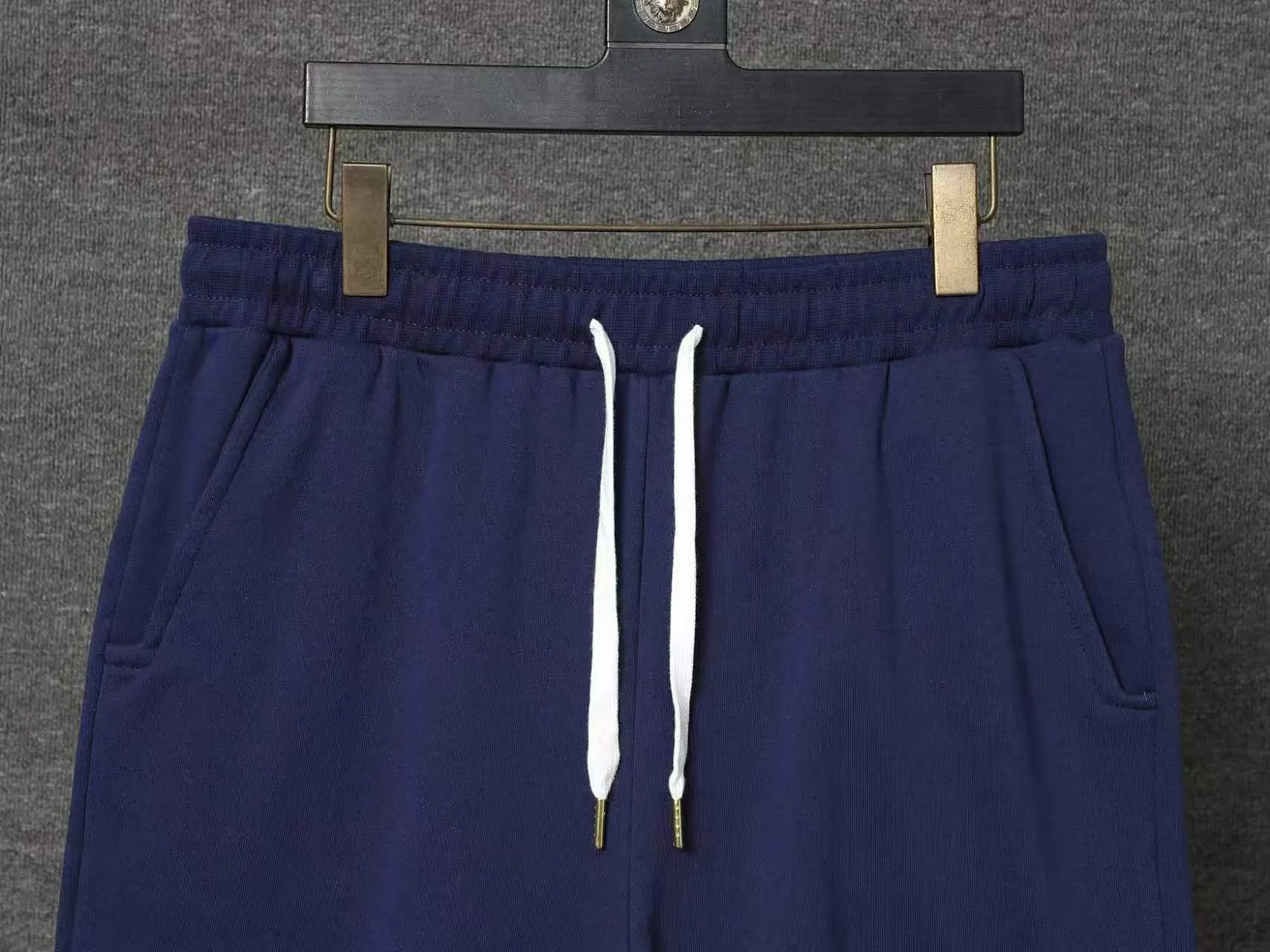 CASABLANCA Casa shorts Printing technology Original development Using gram custom terry fabric Upper body is comfortable Back pocket design Original turning details Made by domestic first-line brands Factory OEM Workmanship is impeccable Wash mark Main wheat Hang tag Complete packaging Sizes S.M.L.XL